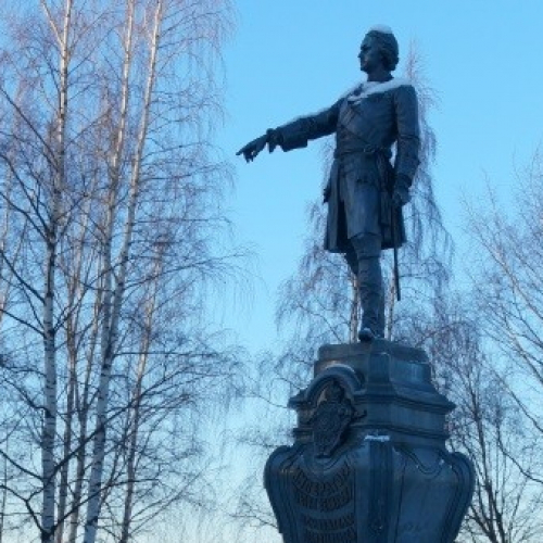 Памятник Петру I 