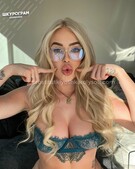 Анкета проститутки Яна - метро Коломенское, возраст - 24